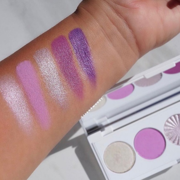 😍 NWT Galaxy Signature Palette by OFRA!!😍 - Picture 5 of 7